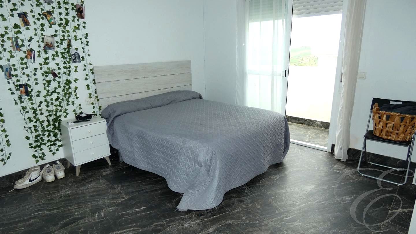 4 soveværelse Villa til salg i Villanueva de la Concepcion med garage - € 329.500 (Ref: 8863452)