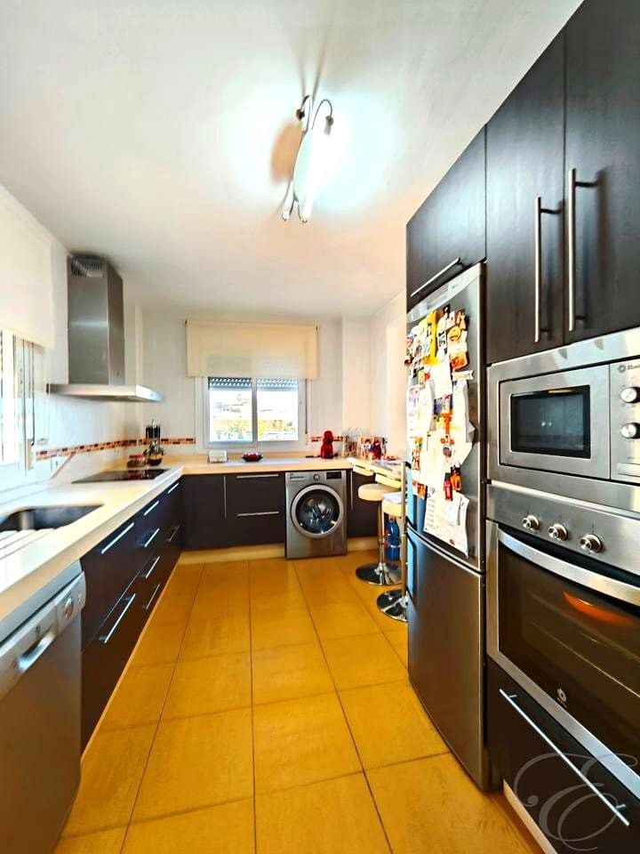 3 chambre Villa/Maison à vendre à Torrox avec piscine garage - 360 000 € (Ref: 8868011)