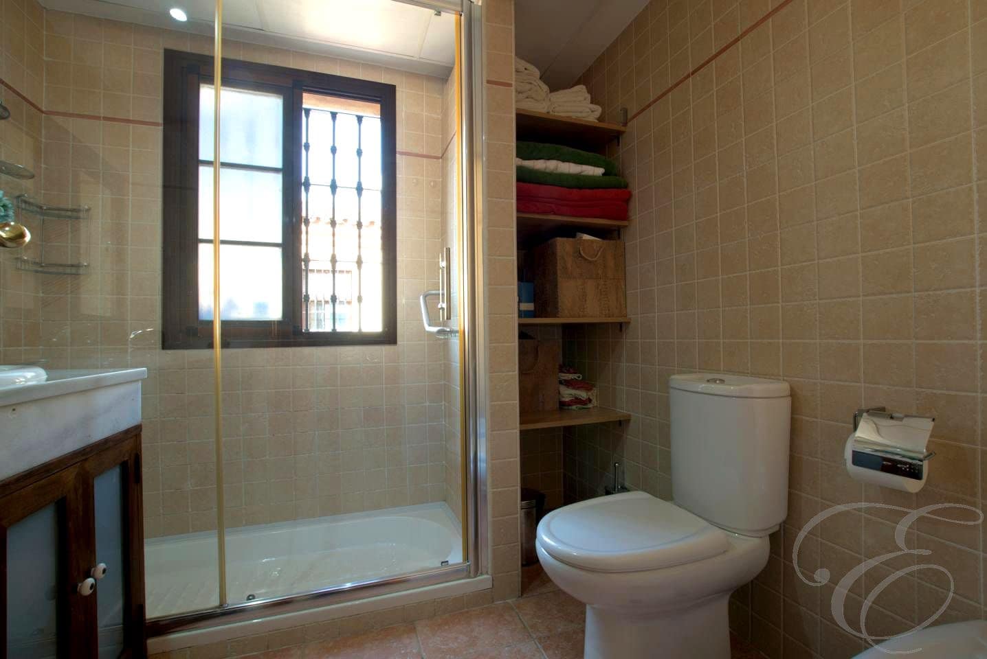 3 soverom Villa til salgs i Alhaurin de la Torre med svømmebasseng garasje - € 525 000 (Ref: 8868012)