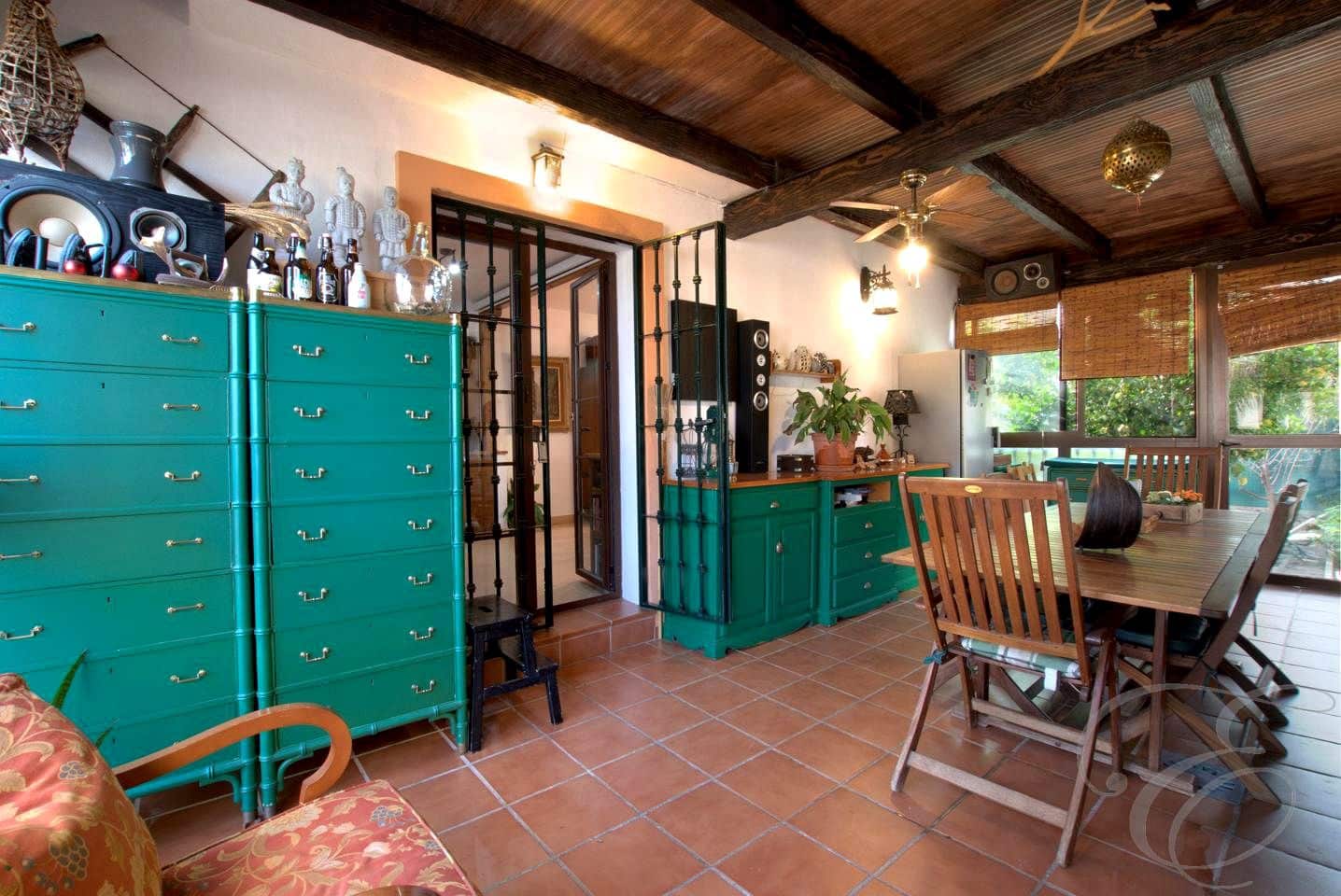 3 soverom Villa til salgs i Alhaurin de la Torre med svømmebasseng garasje - € 525 000 (Ref: 8868012)