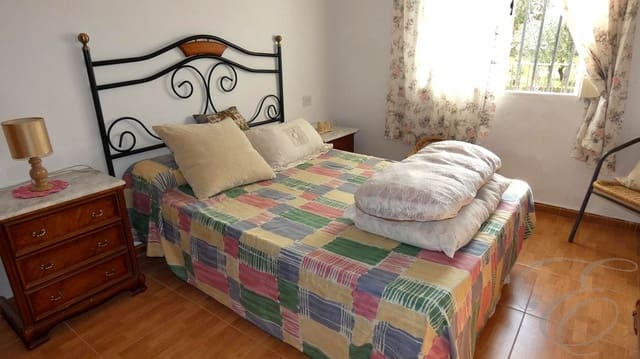 3 slaapkamer Villa te koop in Moraleda de Zafayona met zwembad garage - € 212.000 (Ref: 8893838)