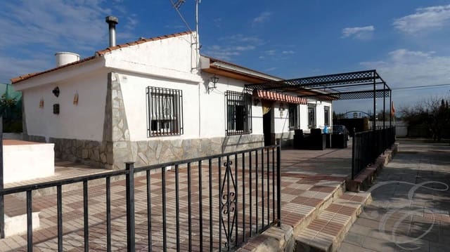 3 quarto Moradia para venda em Moraleda de Zafayona com piscina garagem - 212 000 € (Ref: 8893838)