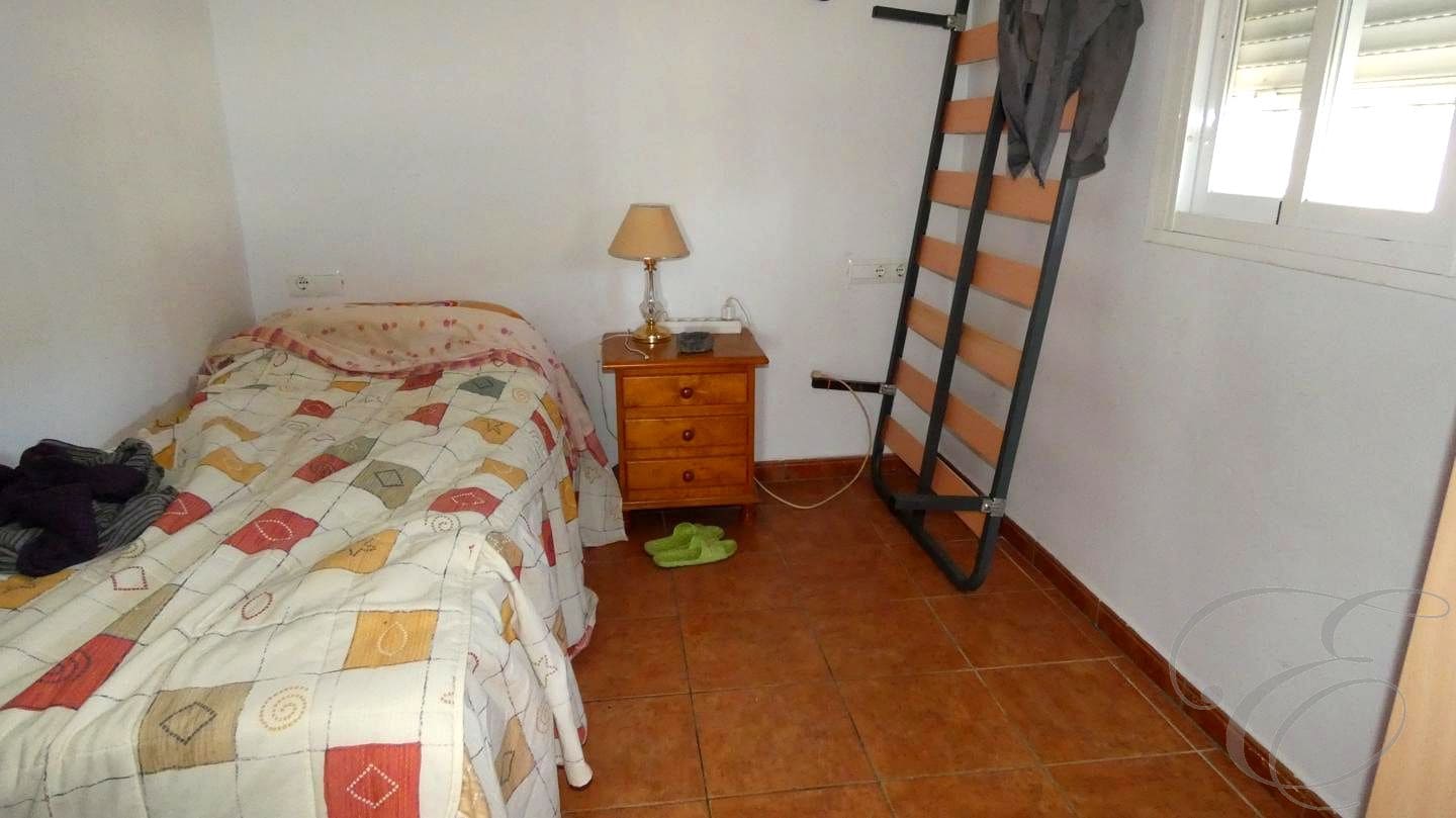 5 chambre Finca/Maison de Campagne à vendre à El Borge avec piscine garage - 340 000 € (Ref: 8906552)