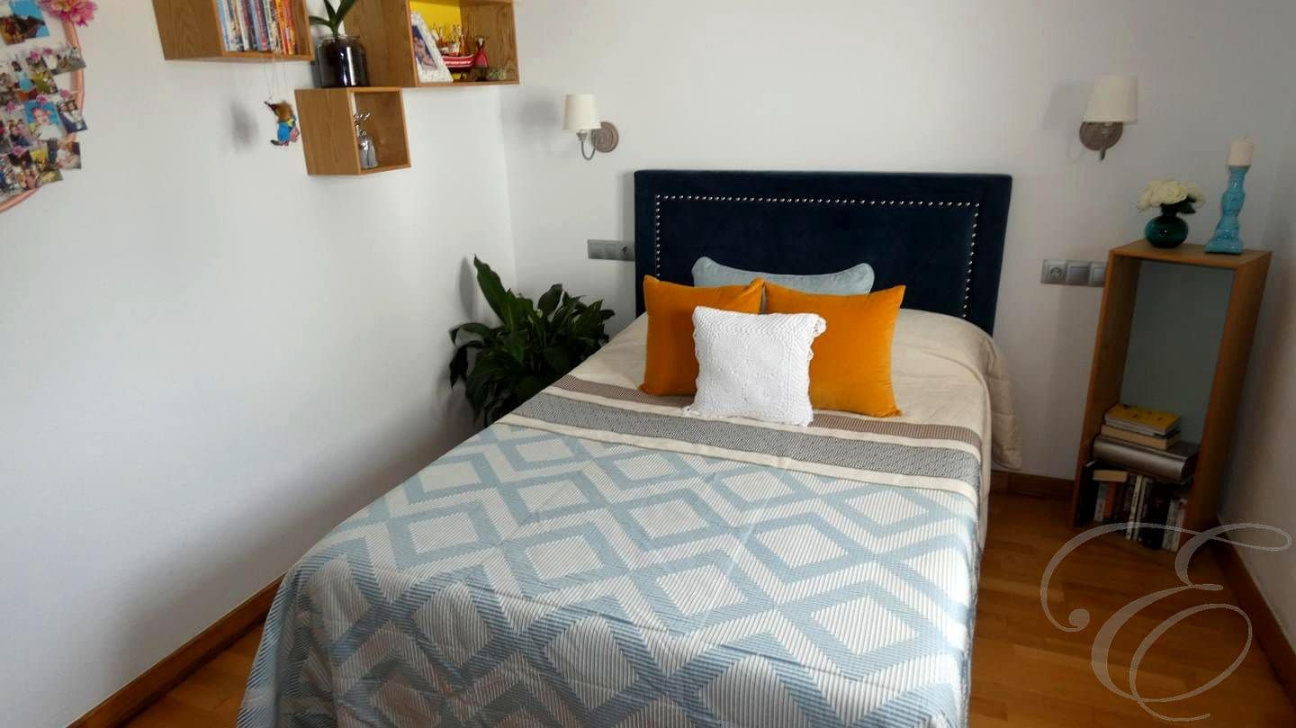 5 soveværelse Finca/Landehus til salg i Casabermeja med garage - € 340.000 (Ref: 8913581)