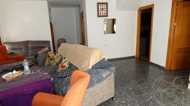 5 chambre Villa/Maison à vendre à Vélez-Málaga - 228 000 € (Ref: 8920243)