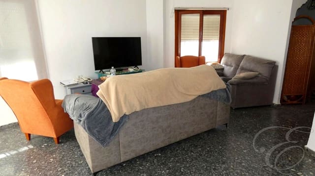 5 chambre Villa/Maison à vendre à Vélez-Málaga - 228 000 € (Ref: 8920243)