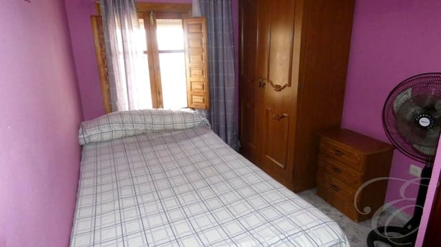 4 sypialnia Willa na sprzedaż w Canillas de Aceituno - 139 900 € (Ref: 8927595)