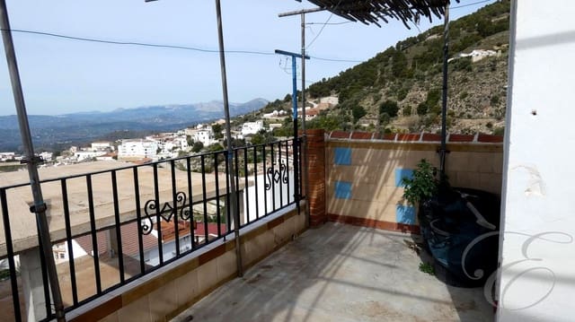 4 sypialnia Willa na sprzedaż w Canillas de Aceituno - 139 900 € (Ref: 8927595)