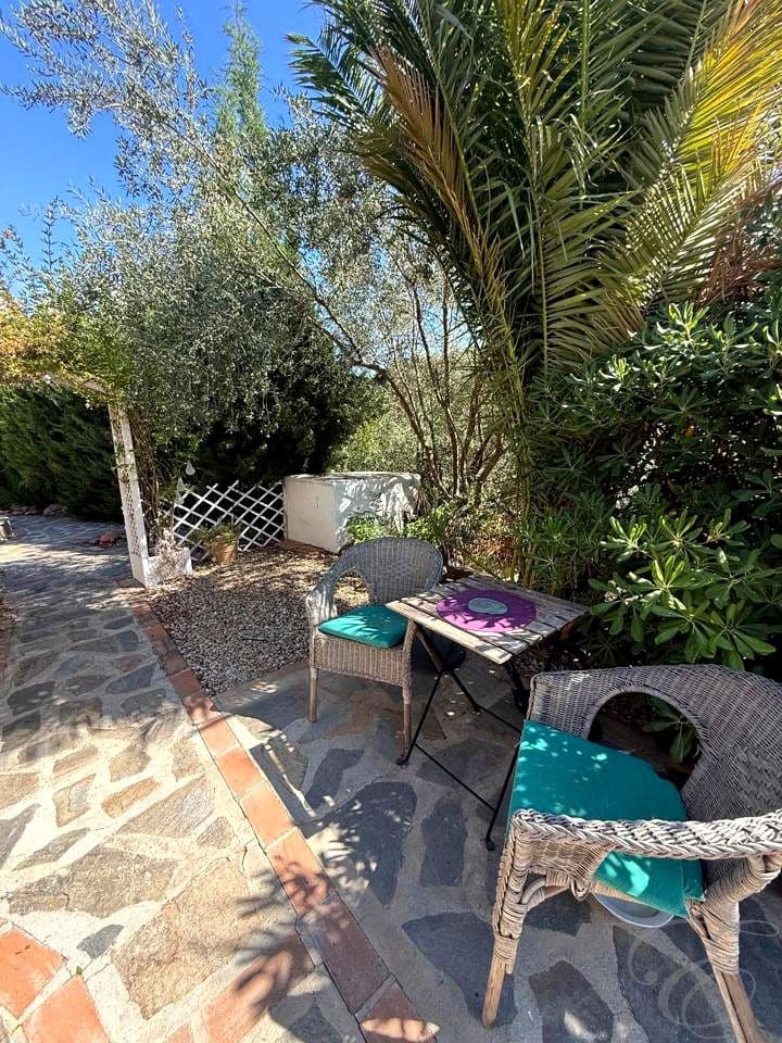 4 soveværelse Villa til salg i Comares med swimmingpool garage - € 349.000 (Ref: 8960670)