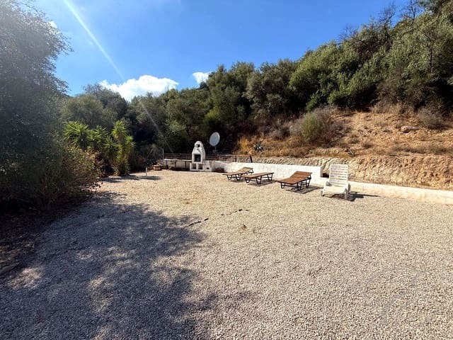 4 sovrum Villa till salu i Comares med pool garage - 349 000 € (Ref: 8960670)