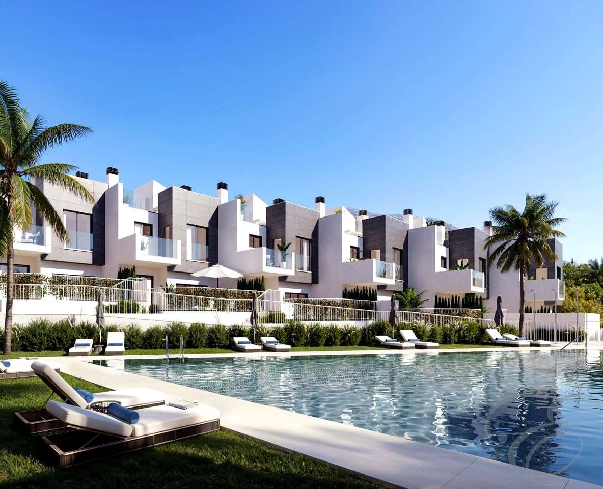 3 soveværelse Villa til salg i Fuengirola med swimmingpool - € 461.000 (Ref: 8981254)