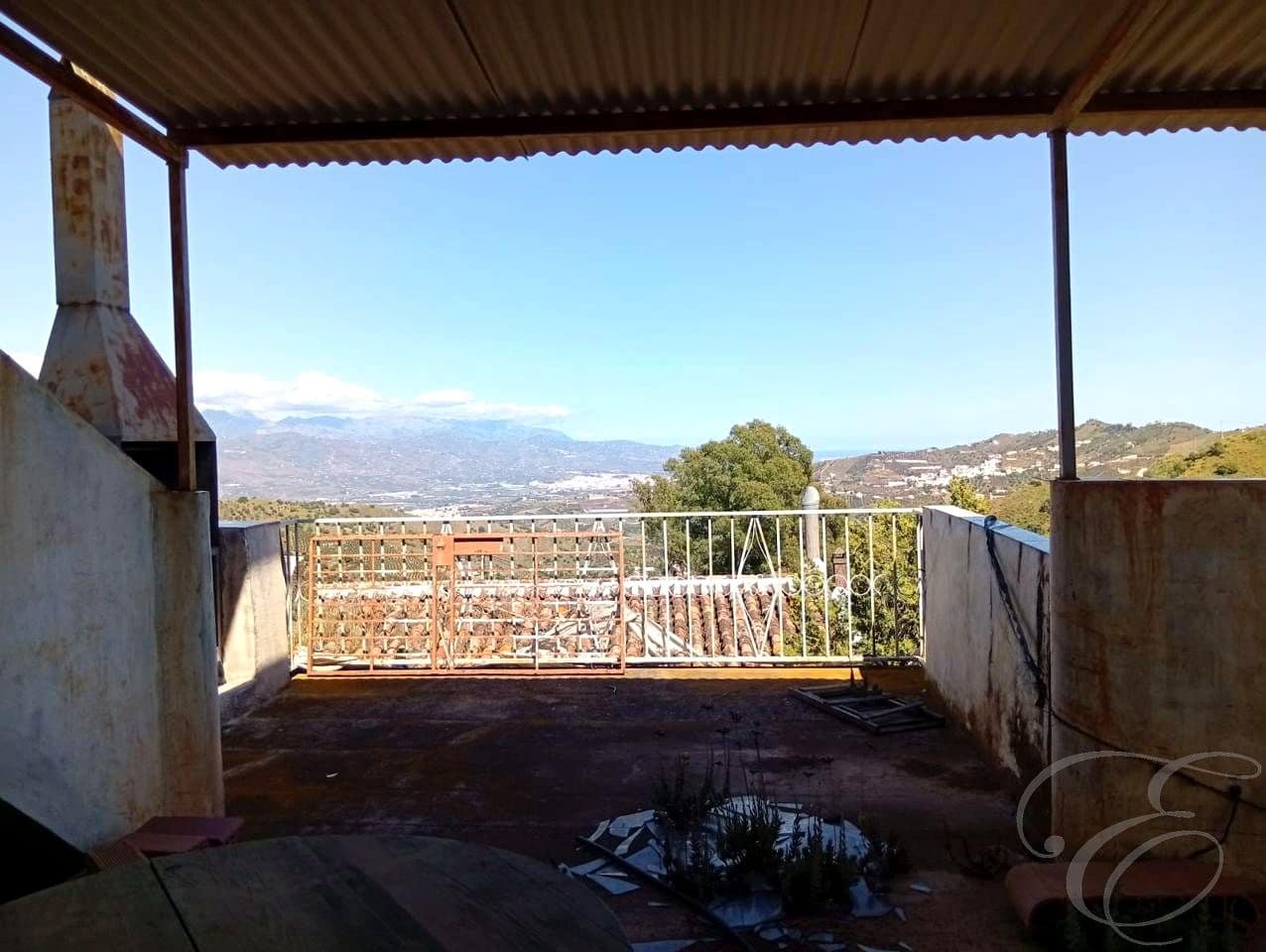 3 soveværelse Finca/Landehus til salg i Iznate - € 110.000 (Ref: 8987142)