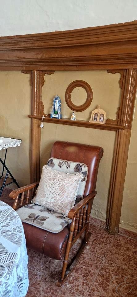 9 soveværelse Villa til salg i Colmenar - € 180.000 (Ref: 8987304)