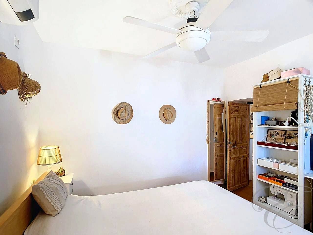 3 soveværelse Villa til salg i Cutar - € 199.000 (Ref: 8989973)