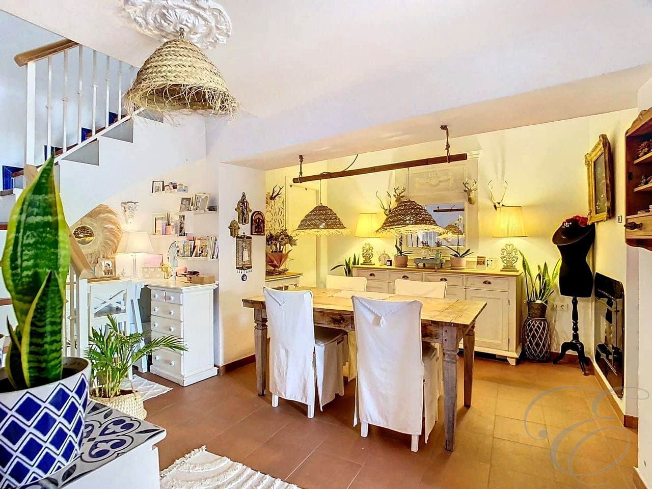 3 soveværelse Villa til salg i Cutar - € 199.000 (Ref: 8989973)