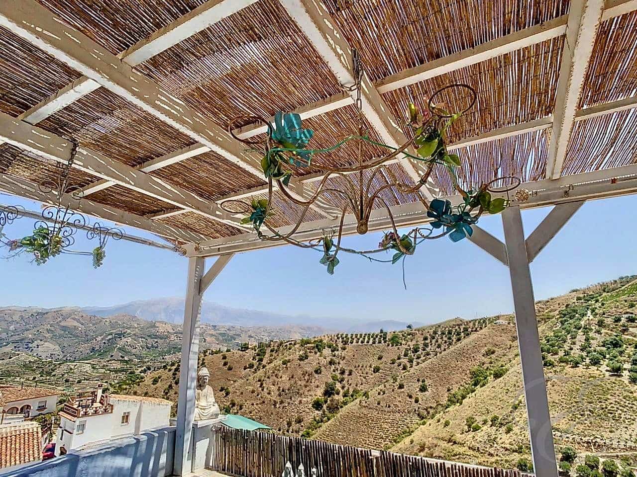 3 soveværelse Villa til salg i Cutar - € 199.000 (Ref: 8989973)