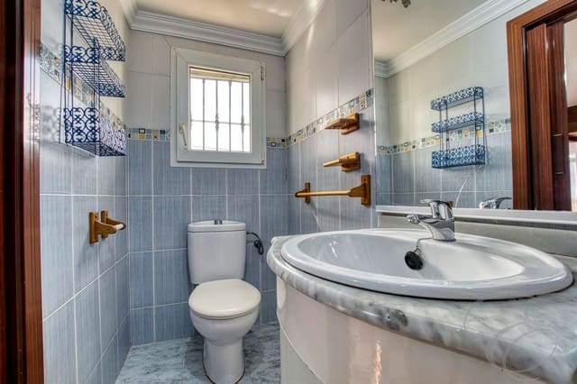 2 sypialnia Willa na sprzedaż w Vélez-Málaga - 149 000 € (Ref: 9002351)