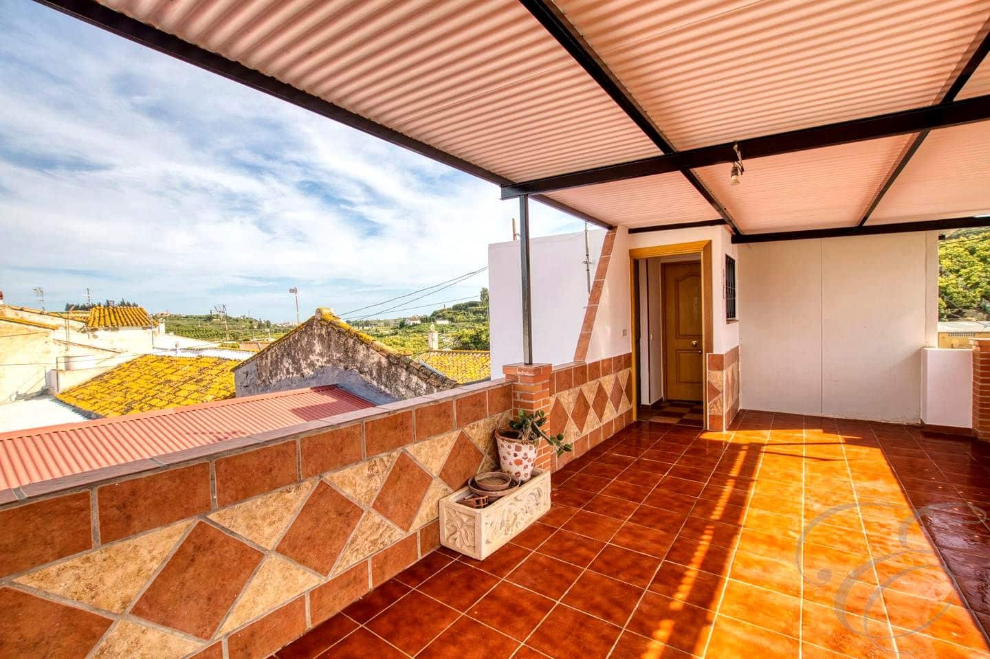 2 sypialnia Willa na sprzedaż w Velez-Malaga - 149 000 € (Ref: 9002351)