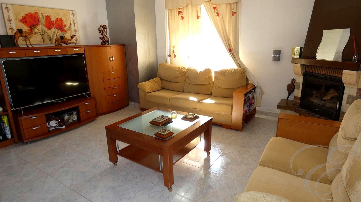 4 soveværelse Lejlighed til salg i Velez-Malaga med garage - € 280.000 (Ref: 9012961)