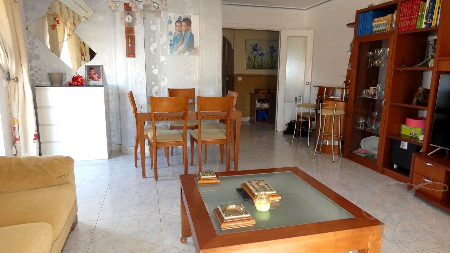 4 soveværelse Lejlighed til salg i Velez-Malaga med garage - € 280.000 (Ref: 9012961)
