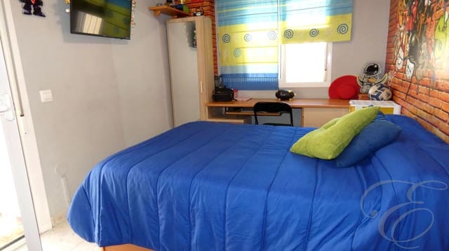 4 chambre Appartement à vendre à Vélez-Málaga avec garage - 280 000 € (Ref: 9012961)