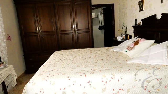 2 soveværelse Villa til salg i Vélez-Málaga - € 195.000 (Ref: 9013236)