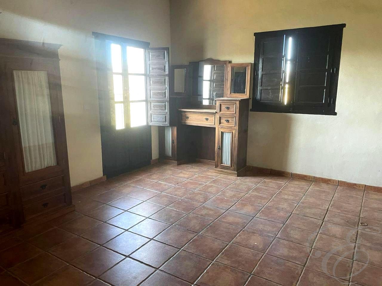 3 bedroom Finca/Country House for sale in Riogordo with garage - € 330,000 (Ref: 9015619)