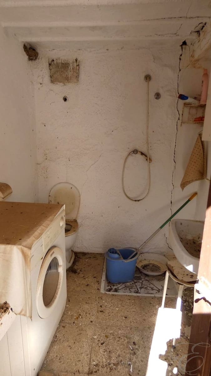 3 chambre Villa/Maison à vendre à Vinuela - 69 900 € (Ref: 9016467)