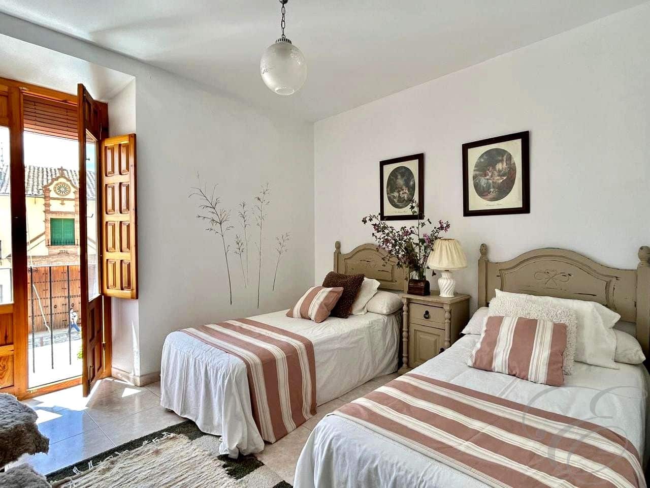 5 soveværelse Villa til salg i Archidona - € 185.000 (Ref: 9019168)