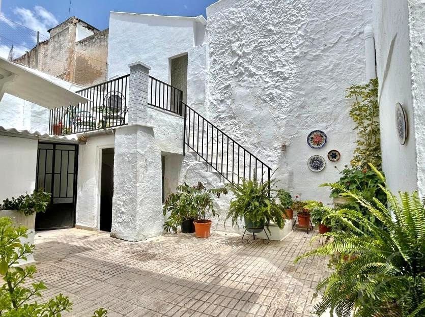 5 soveværelse Villa til salg i Archidona - € 185.000 (Ref: 9019168)