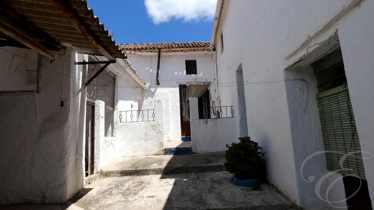 5 soveværelse Villa til salg i Riogordo - € 235.000 (Ref: 9019448)