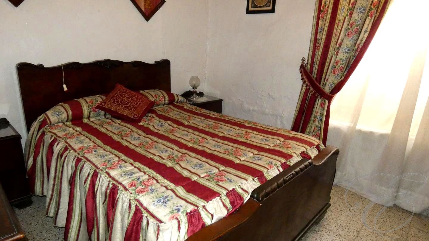 5 soveværelse Villa til salg i Riogordo - € 235.000 (Ref: 9019448)