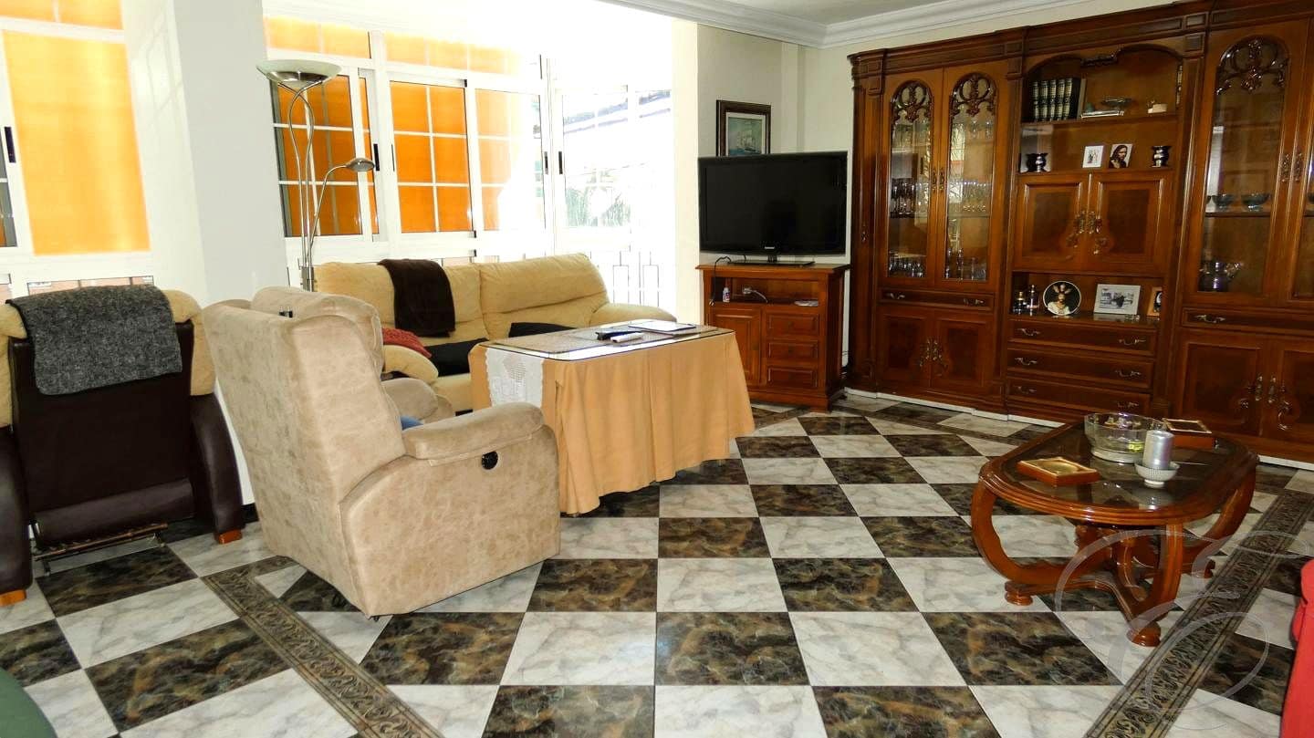 6 soverom Villa til salgs i Velez-Malaga - € 360 000 (Ref: 9029050)