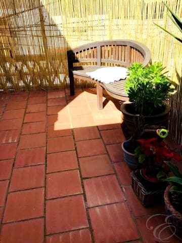 2 bedroom Villa for sale in Vélez-Málaga - € 110,000 (Ref: 9031158)