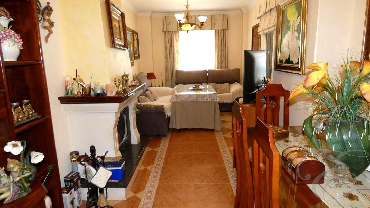 3 soveværelse Villa til salg i Riogordo med garage - € 255.000 (Ref: 9034037)