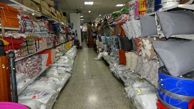 1 soverom Bedrift til salgs i Vélez-Málaga - € 850 000 (Ref: 9049774)