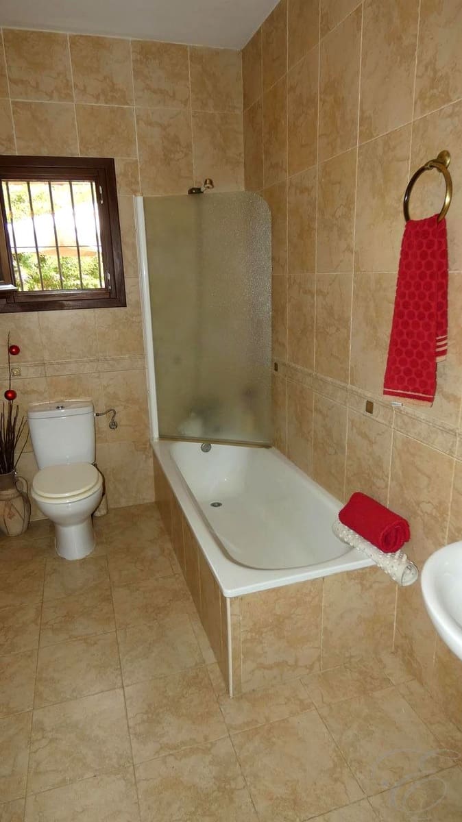 3 camera da letto Finca/Casa di Campagna in vendita in Benamargosa - 350.000 € (Rif: 9064456)