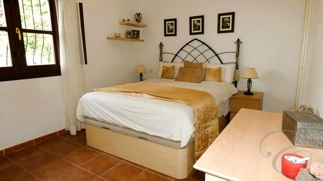 3 camera da letto Finca/Casa di Campagna in vendita in Benamargosa - 350.000 € (Rif: 9064456)