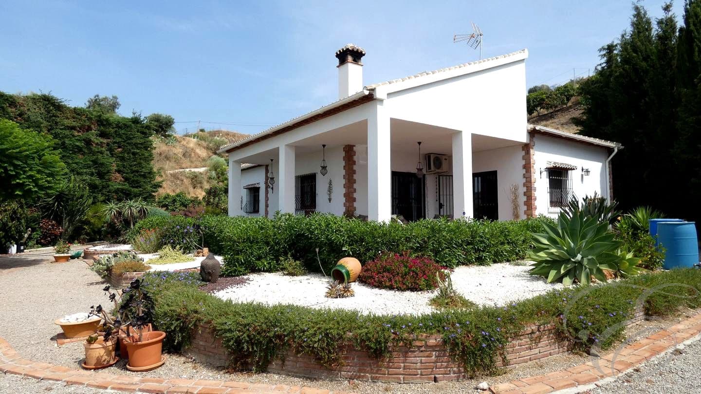 3 camera da letto Finca/Casa di Campagna in vendita in Benamargosa - 350.000 € (Rif: 9064456)