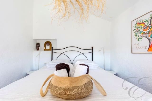 5 quarto Quinta/Casa Rural para venda em Arenas de Velez, Arenas com piscina - 795 000 € (Ref: 9066683)