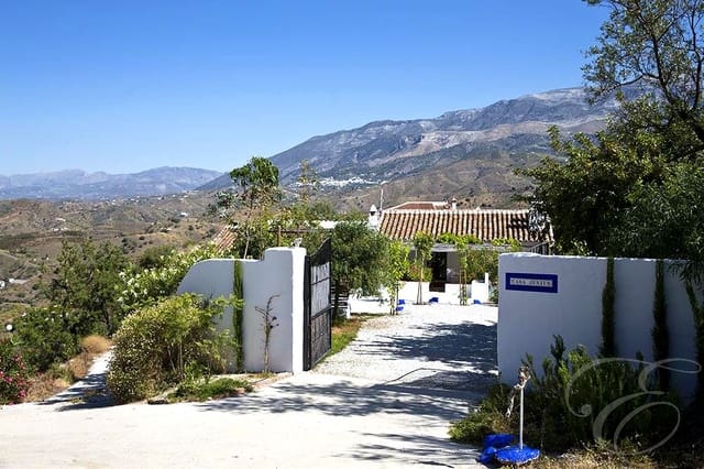 5 quarto Quinta/Casa Rural para venda em Arenas de Velez, Arenas com piscina - 795 000 € (Ref: 9066683)