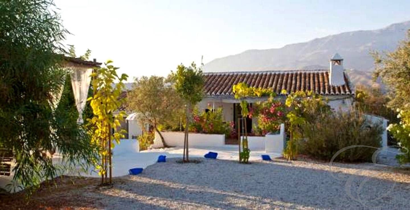 5 chambre Finca/Maison de Campagne à vendre à Arenas de Velez avec piscine - 795 000 € (Ref: 9066683)