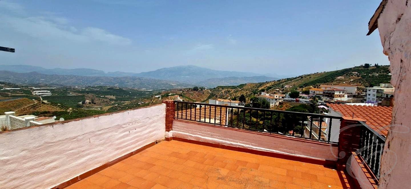 3 soveværelse Villa til salg i Iznate - € 124.500 (Ref: 9066836)