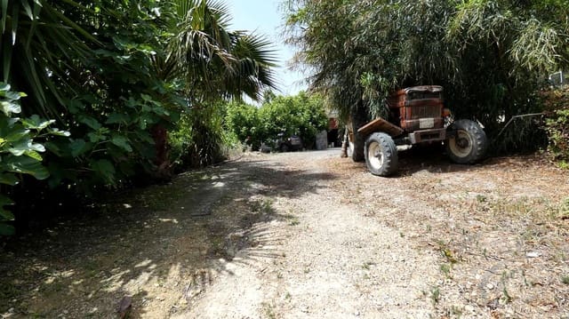 4 soveværelse Finca/Landehus til salg i Molvízar med swimmingpool garage - € 375.000 (Ref: 9074225)