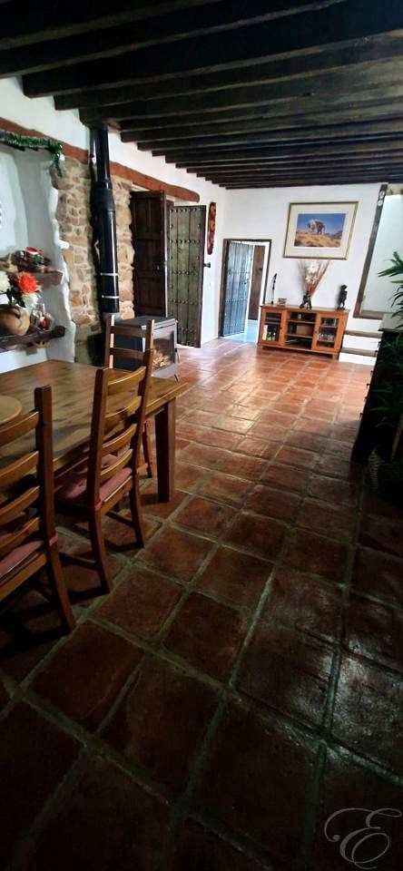 7 sypialnia Finka/Dom wiejski na sprzedaż w Riogordo z basenem garażem - 1 000 000 € (Ref: 9074226)