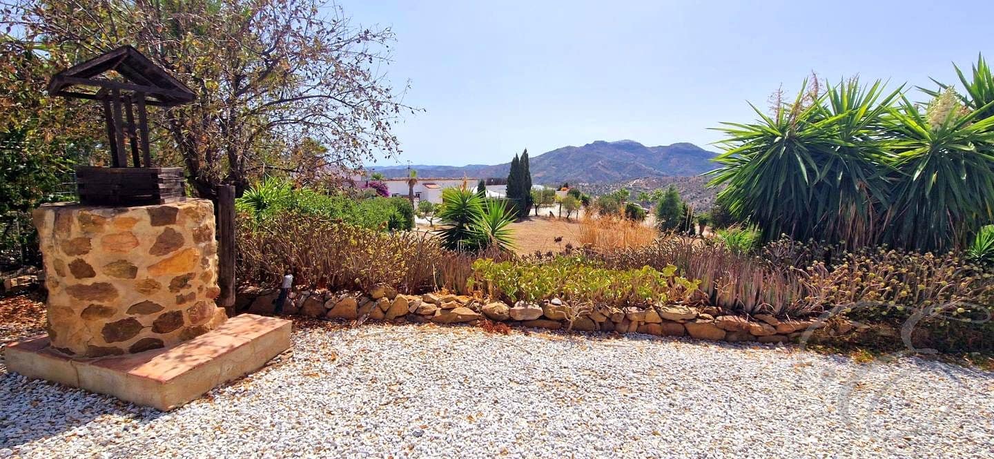 7 sypialnia Finka/Dom wiejski na sprzedaż w Riogordo z basenem garażem - 1 000 000 € (Ref: 9074226)