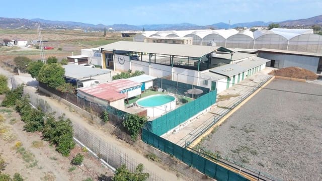 4 slaapkamer Finca/Landhuis te koop in Torre del Mar, Vélez-Málaga met zwembad - € 1.180.000 (Ref: 9074387)