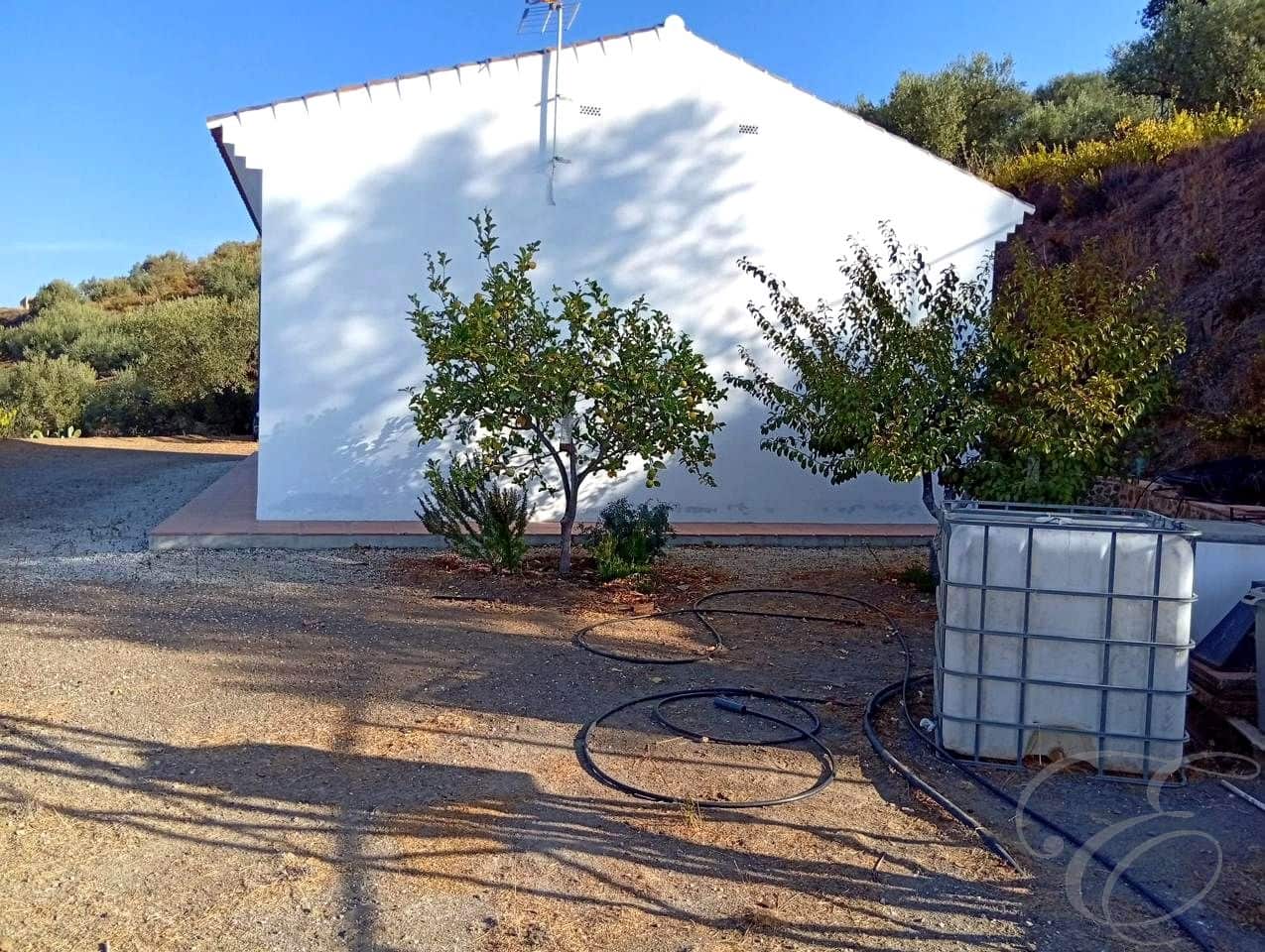 2 bedroom Finca/Country House for sale in Arenas de Velez - € 175,000 (Ref: 9099795)