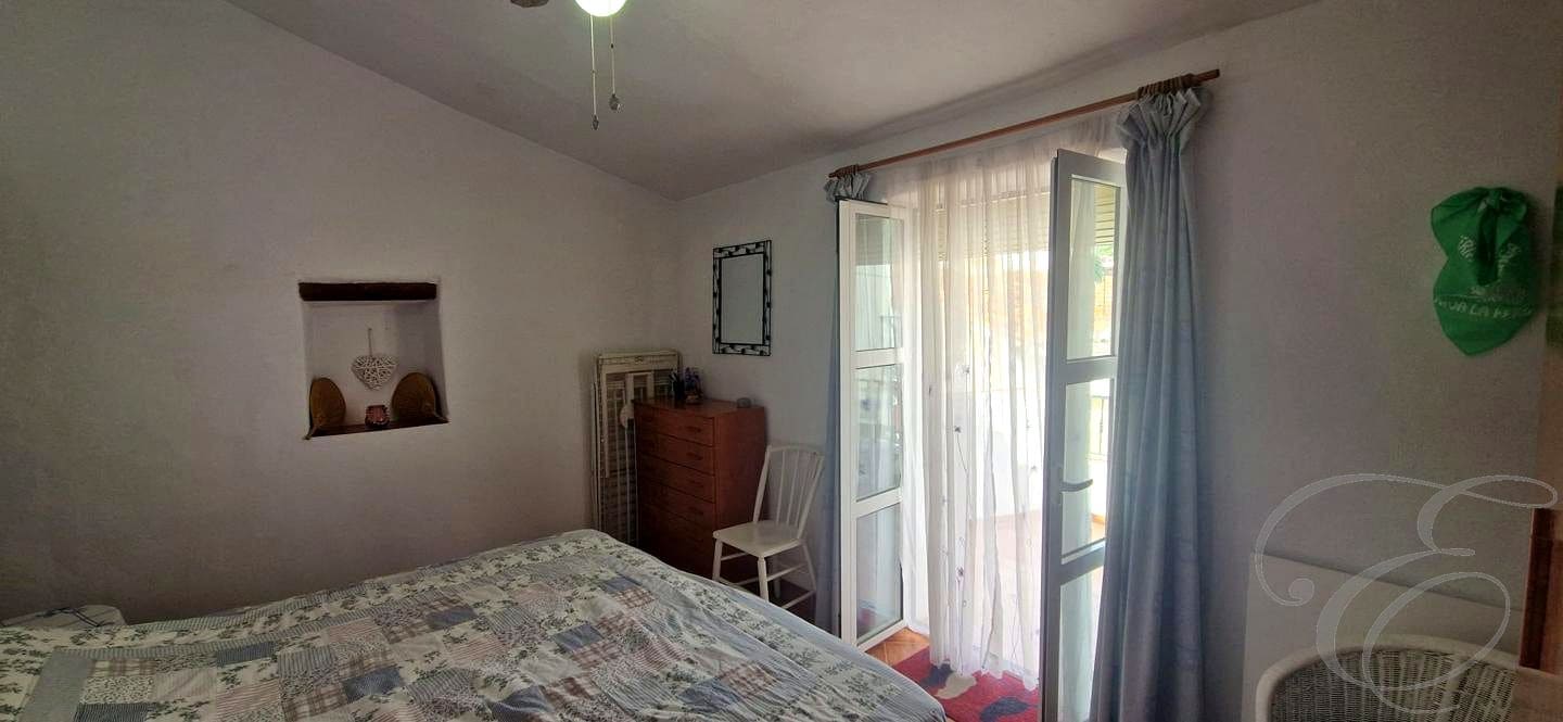 3 soveværelse Villa til salg i Benamargosa - € 139.950 (Ref: 9111085)