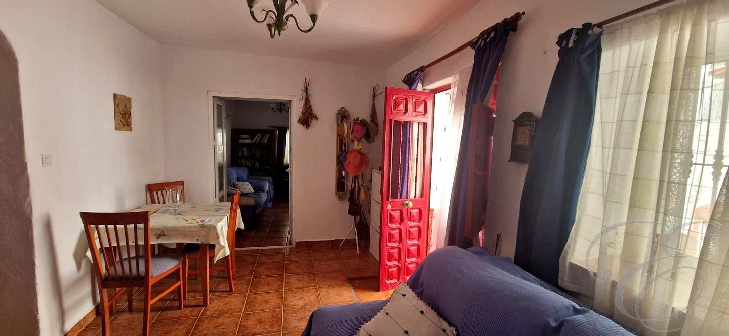 3 soveværelse Villa til salg i Benamargosa - € 139.950 (Ref: 9111085)